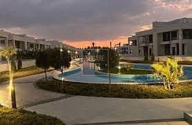توين هاوس للبيع  استلام سنه بمقدم 6.6M بكمبوند ليك ويست Lake West الشيخ زايد بالقرب من بيفرلي هيلز سوديك Beverly Hills Sodic