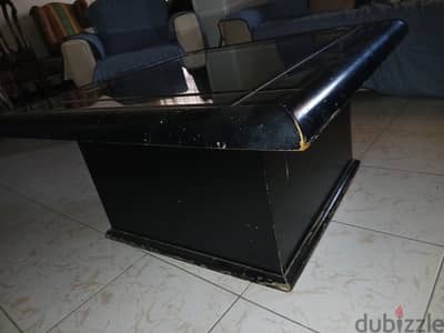 طاولة غرفة معيشة