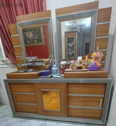 بار  ونيش لم يستعمل استخدام عروسه سنه ليس به أي خدوش يعتبر جديد