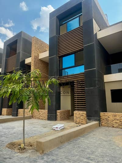 فيلا ميدتاون من Better Home العاصمة الإدارية 300م² كور أند شيل 4 غرف ليفينج ناني استلام فوري 15 مليون