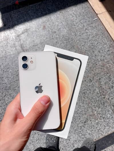 iPhone 12 مفهوش خربوش