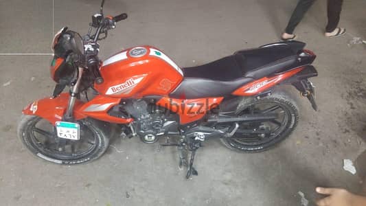 بنلي 200