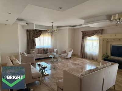 fully finished ready to move apartment for sale 300sqm 3 bedrooms, 4bathrooms in Al-Shuweifat Fifth Settlement New Cairo