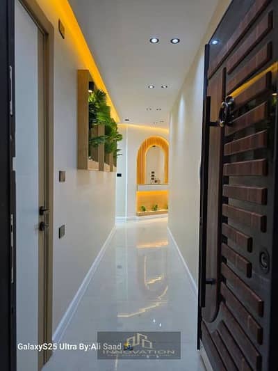 For sale, a 165-meter front apartment, old loading, ultra-luxurious hotel finishing, in a very distinguished location.