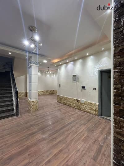 Duplex for rent in North Choueifat, ultra-super-lux finish, 350 square meters, comprising a basement and ground floor; located in the villa district b
