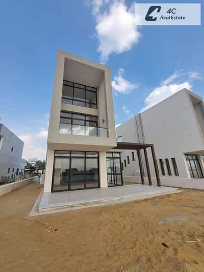 بأقل من سعر الماركت فيلا396م  تشطيب كامل بالمطبخ Lagoon view Prime location ريسيل في أزها السخنة بتقسيمه مميزة جاهز للمعاينه و الاستلام