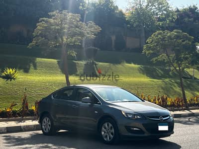 Opel Astra 2021