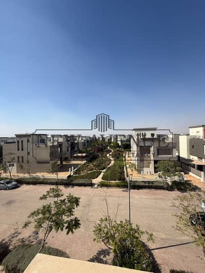 اقل من سعر السوق توين هاوس مودرن في هايد بارك القاهرة الجديدة Hyde Park New Cairo موقع متميز جدا يطل على فيو مزدوج على مساحات خضراء