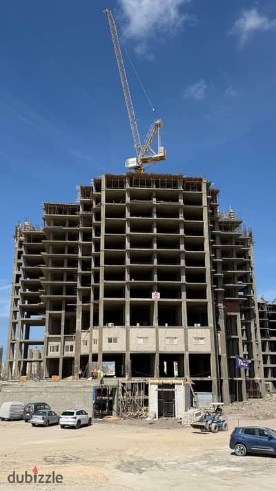 Own your apartment at WATER FRONT – Sawari with a low down payment and installment over 10 years! 