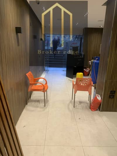 Shop for rent next to the Metro College of Girls Ahmed Taysir Al-Rais 50 meters