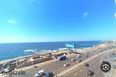 شقه للايجار السكني 140م الابراهميه علي البحر