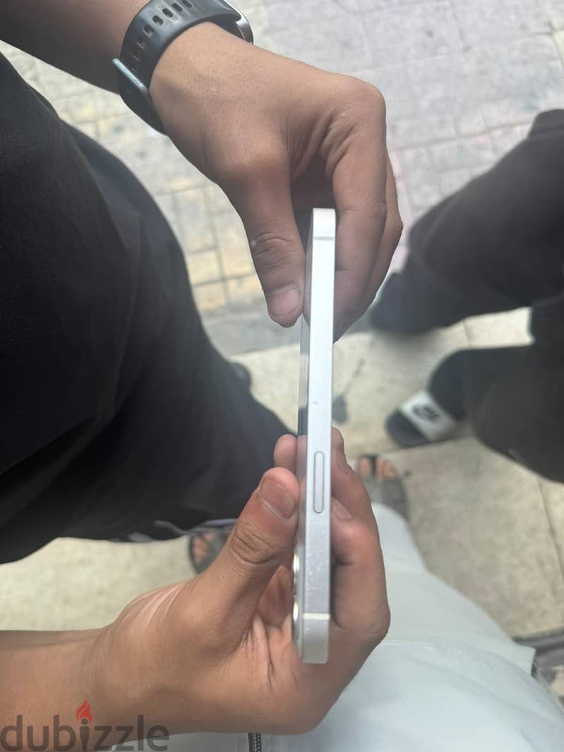 Apple - iPhone 13 2