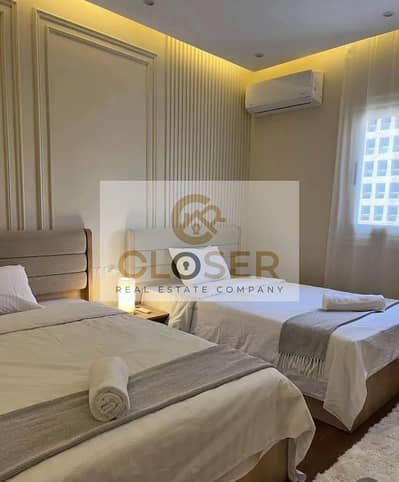 Pay only 35% of the total unit price in cash and own a studio with a garden, finished in Ultra Super Lux With a prime location
