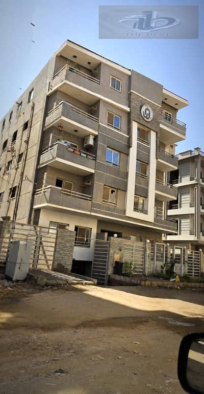 للبيع في الاندلس 2 تاني نمره من التسعين دور رابع موقع متميز