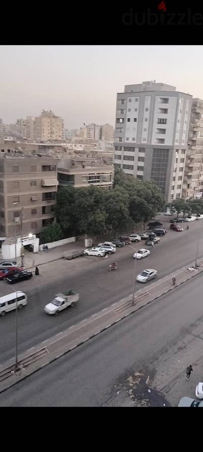 للسكن فورا وبسعر مغري جدا على جسرالسويس الرئيسي الف مسكن شقة ايجار