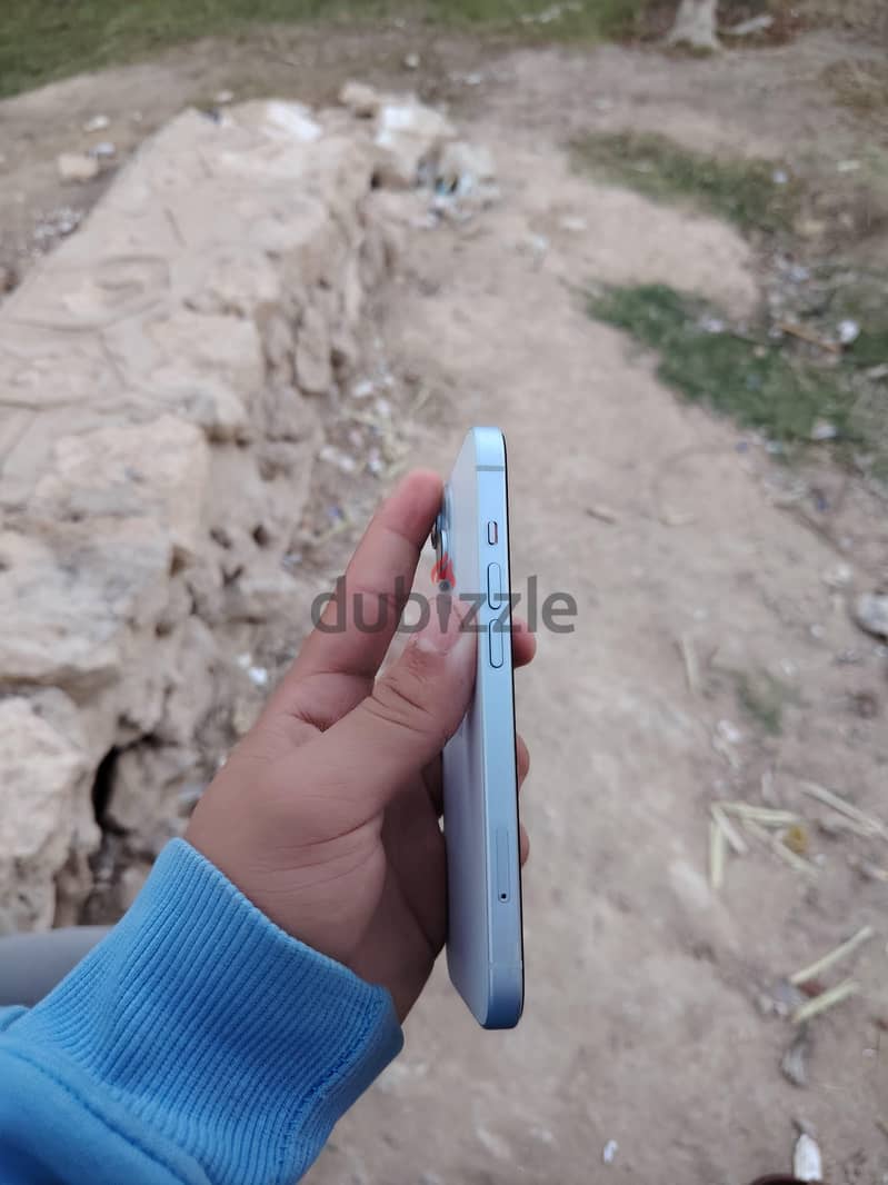 Apple - iPhone 15 1