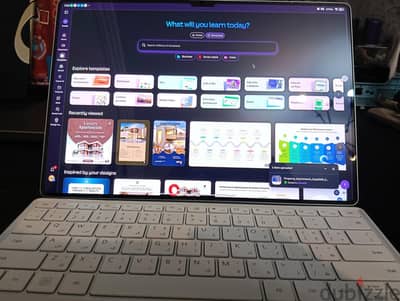 Huawei matepad pro 13.2inch OLED Screen + keyboard with touchpad