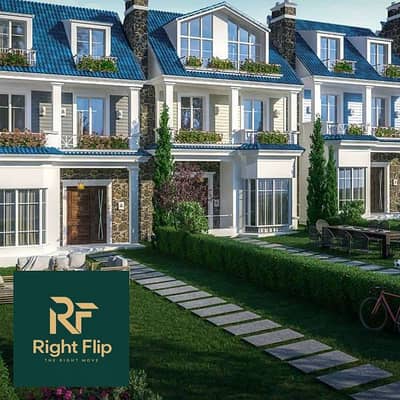 Townhouse villa for sale 205m prime location in the area of Villa The Lake in Mountain Eye City October