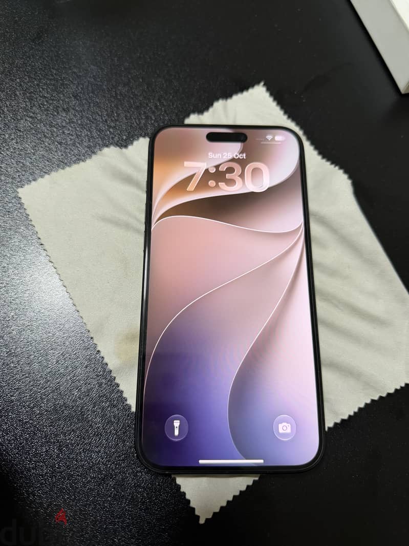 Apple - iPhone 16 Plus 3