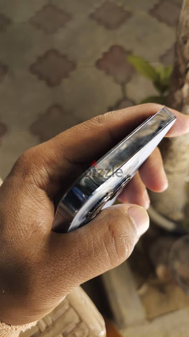 Apple - iPhone 13 Pro 1