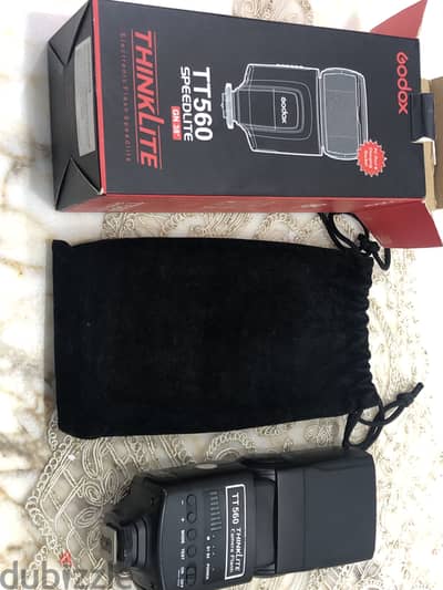 فلاش Godox ThinkLite TT560 مستعمل بحالة ممتازة