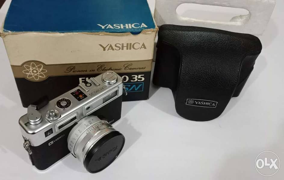 3كاميرا YASHICA ELECTRo 35 3
