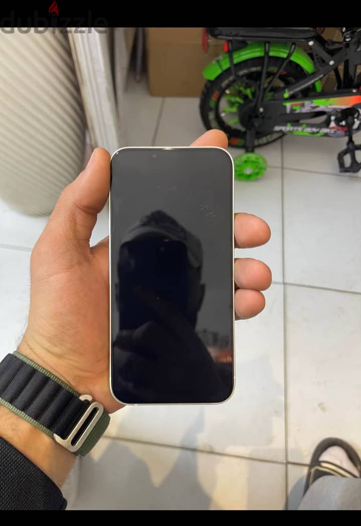 iPhone 13 1