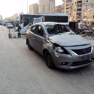 سياره  حادث للبيع