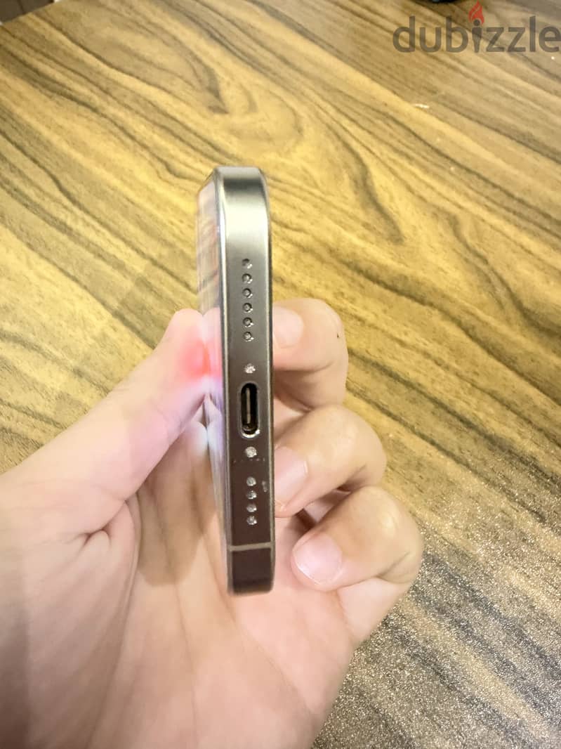 Apple - iPhone 16 Pro Max 4