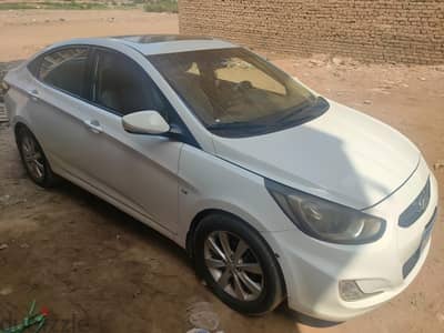 Hyundai Accent 2012