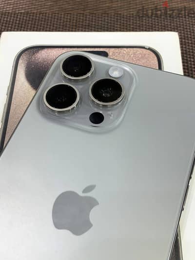 Apple - iPhone 15 Pro Max