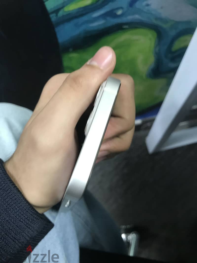 Apple - iPhone 13 5