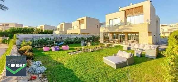 شاليه جونيور للبيع في هاسيندا باي الساحل الشمالي( Hacienda Bay North Coast) بحديقة خاصة فرصتك لامتلاك بيت للمصيف في سيدي عبد الرحمن بالقرب من Amwaj.