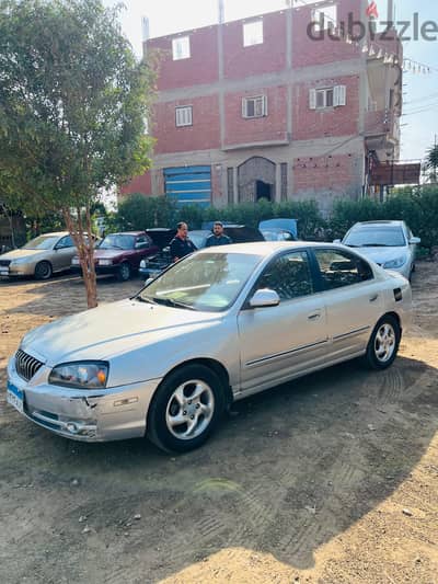 هيونداي افانتي 2004