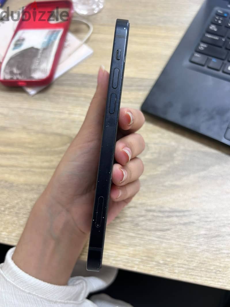 Apple - iPhone 12 2