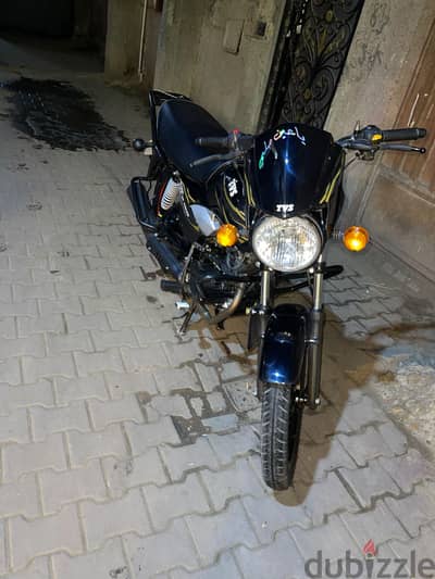 ماكنة كسر زيرو TVS HLx 150بحالتها