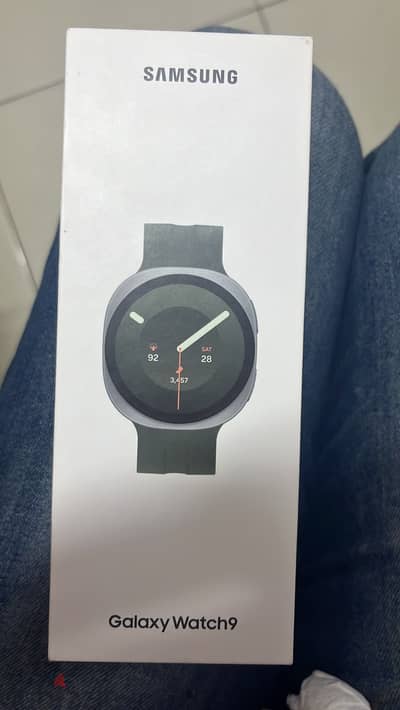 Samsung galaxy watch 9 44mm الكارتونه اتفتحت و لم تستخدم