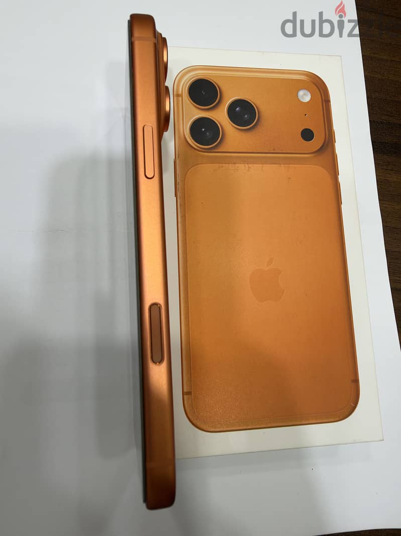 Apple - iPhone 17 Pro Max 5