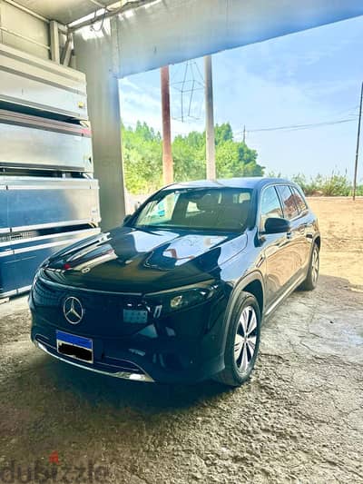 مرسيدس بنز EQB 2024