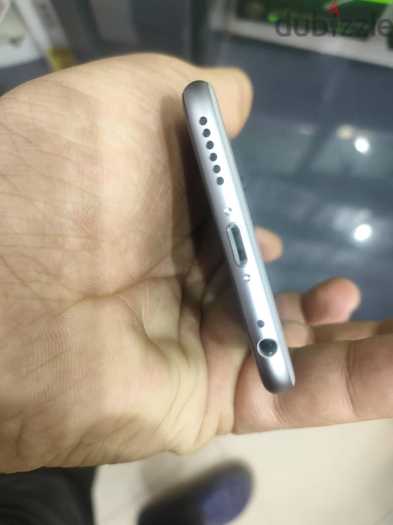 Apple - iPhone 6 2