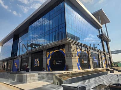 فرصة استثمارية إدارية للبيع متميزة  في جولدن جيت القاهره الجديده Golden Gate New Cairo