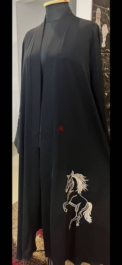 كاردجن وعبايات