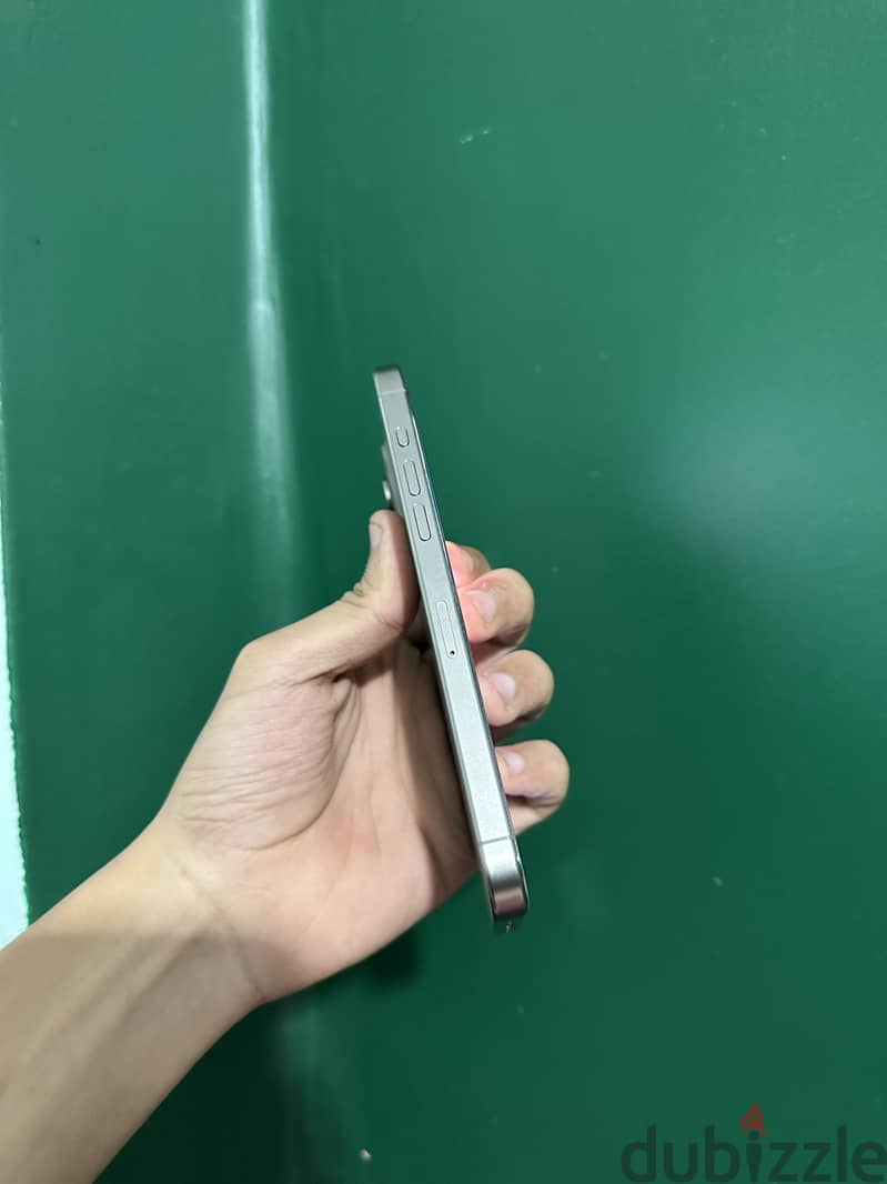 Apple - iPhone 15 Pro Max 5
