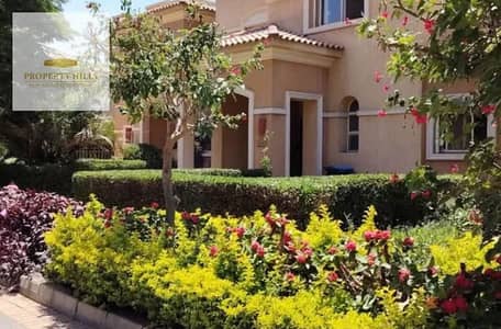 The last villa for less than the company's price, finished at (1,571,000) only in the community, 270 meters, a compound of villas only with a landscape view next to the American University.