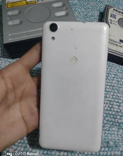موبايل هواوي Y6ii للبيع عاوز شاشه فقط