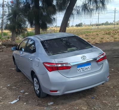 تويوتا كورولا 2016