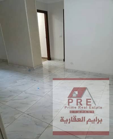 شقه للبيع زيزينيا بالقرب من سوبرماركت مترو / غرفتين