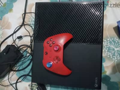 Xbox 9ne حاله ممتاز  مع gamepad special edition