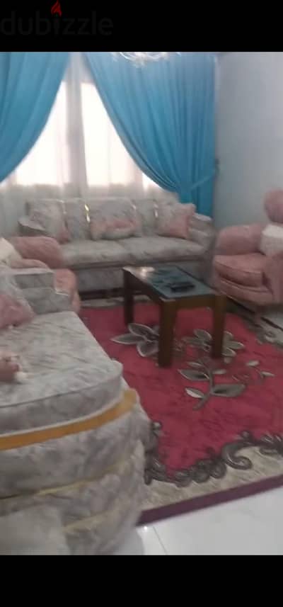 Deluxe furnished ap.