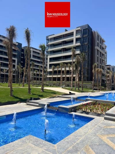 3-bedroom apartment, ready to move, fully finished, for sale in Patio Oro, Fifth Settlement, directly on the Ring Road.